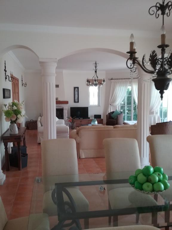 Casa Cereja 'Adults Only' Bed & Breakfast Albufeira Dış mekan fotoğraf