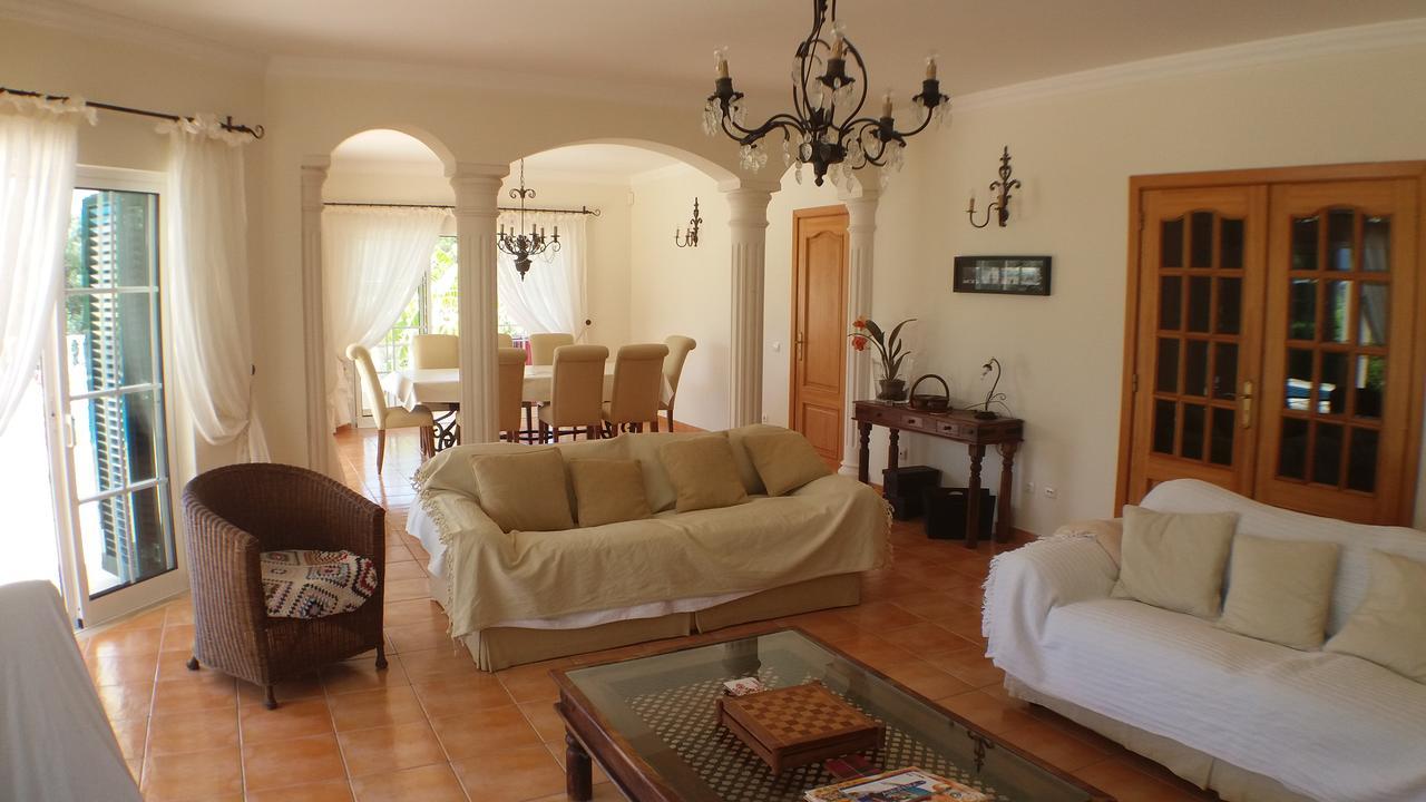 Casa Cereja 'Adults Only' Bed & Breakfast Albufeira Dış mekan fotoğraf