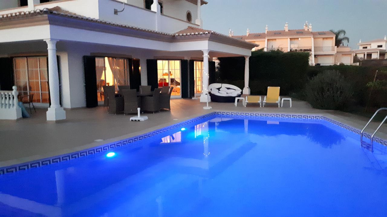 Casa Cereja 'Adults Only' Bed & Breakfast Albufeira Dış mekan fotoğraf