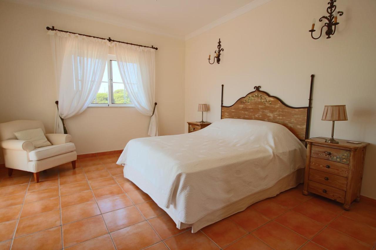 Casa Cereja 'Adults Only' Bed & Breakfast Albufeira Dış mekan fotoğraf